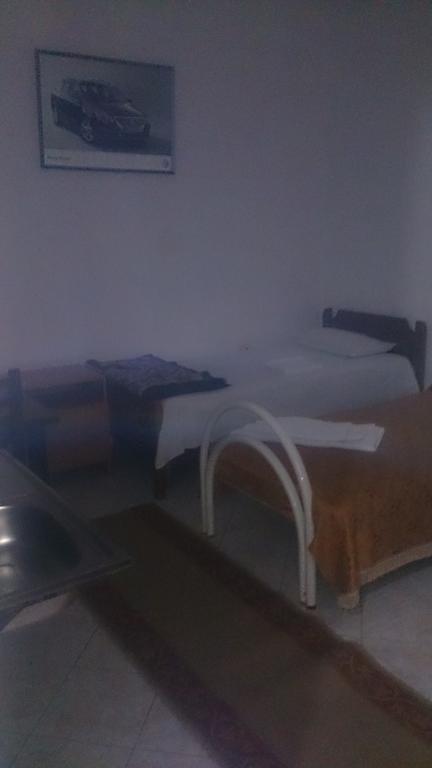 Camping Late Gjirokastër 外观 照片